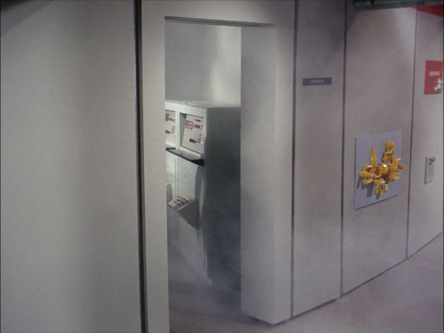 ariane179254_StarTrek_1x27_TheAlternativeFactor_2527.jpg
