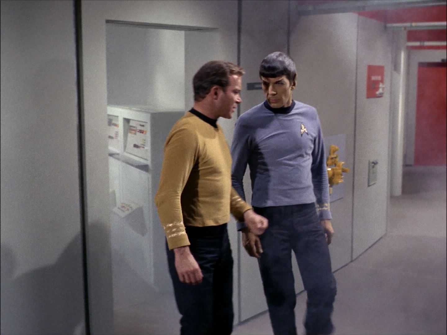 ariane179254_StarTrek_1x27_TheAlternativeFactor_2529.jpg