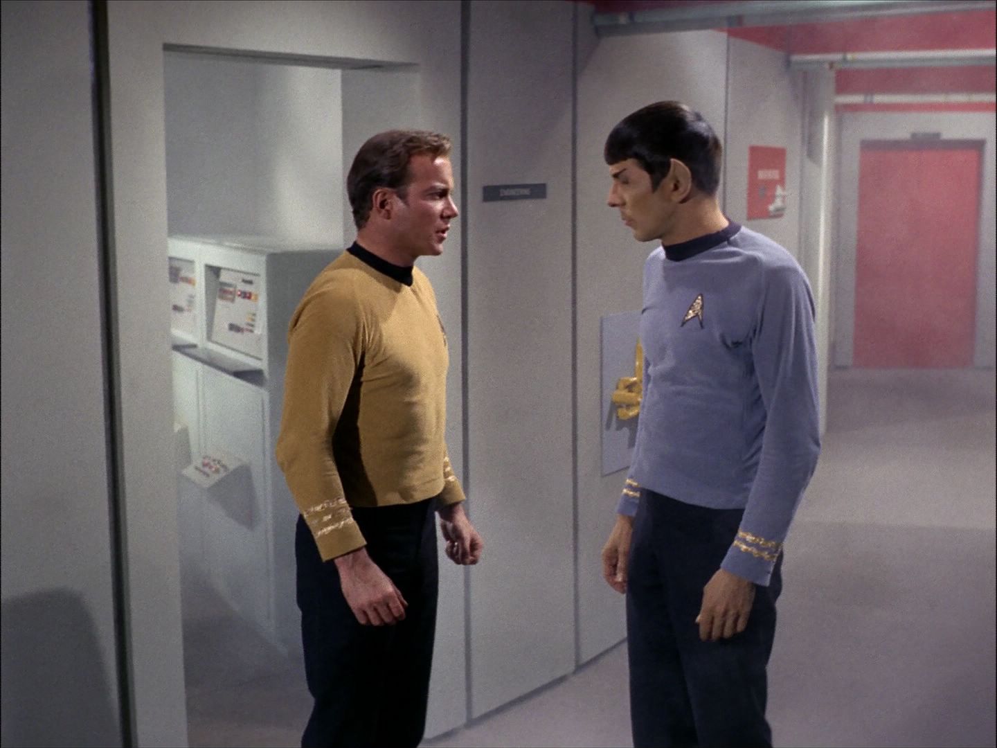 ariane179254_StarTrek_1x27_TheAlternativeFactor_2531.jpg