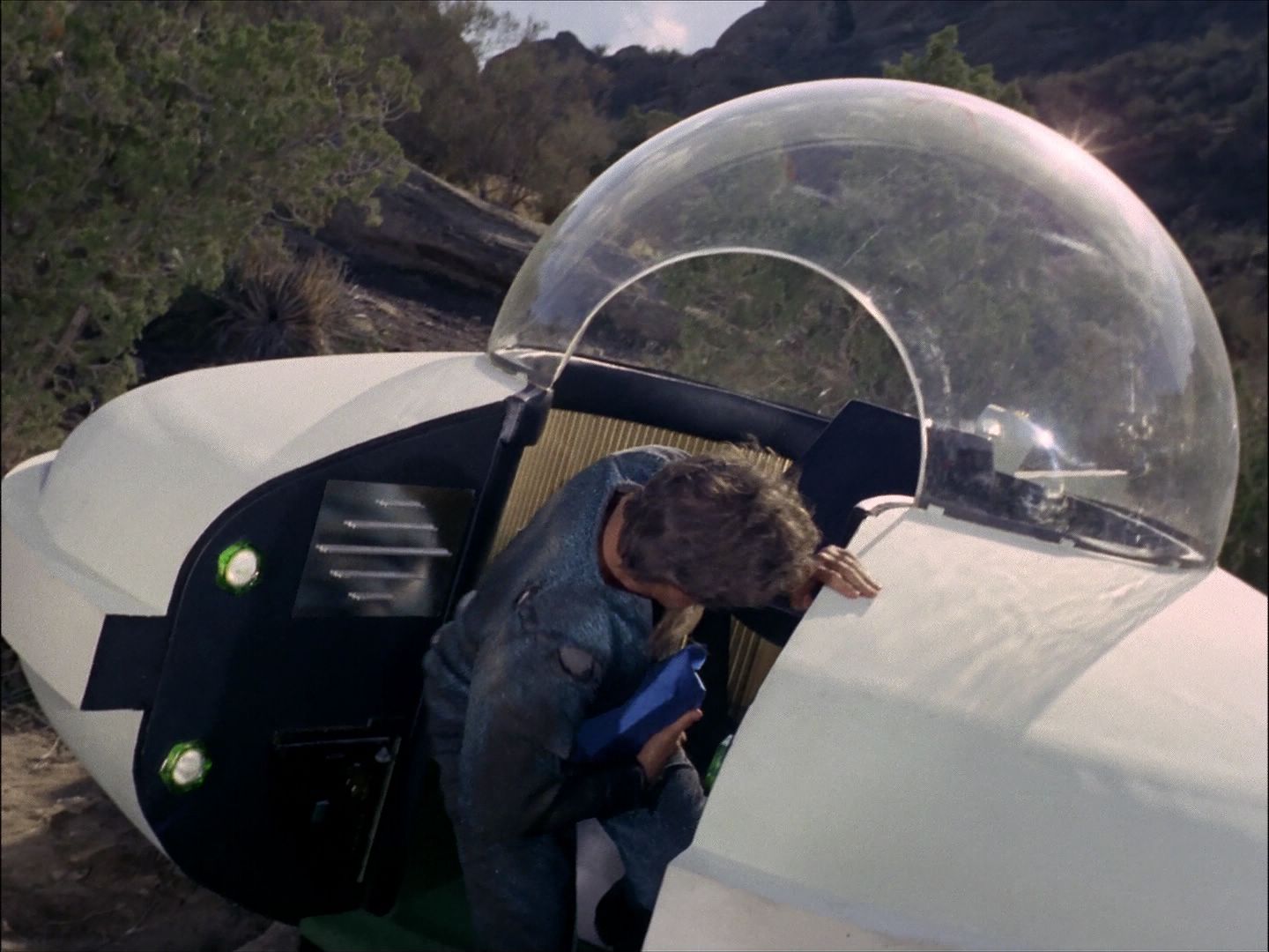 ariane179254_StarTrek_1x27_TheAlternativeFactor_2542.jpg