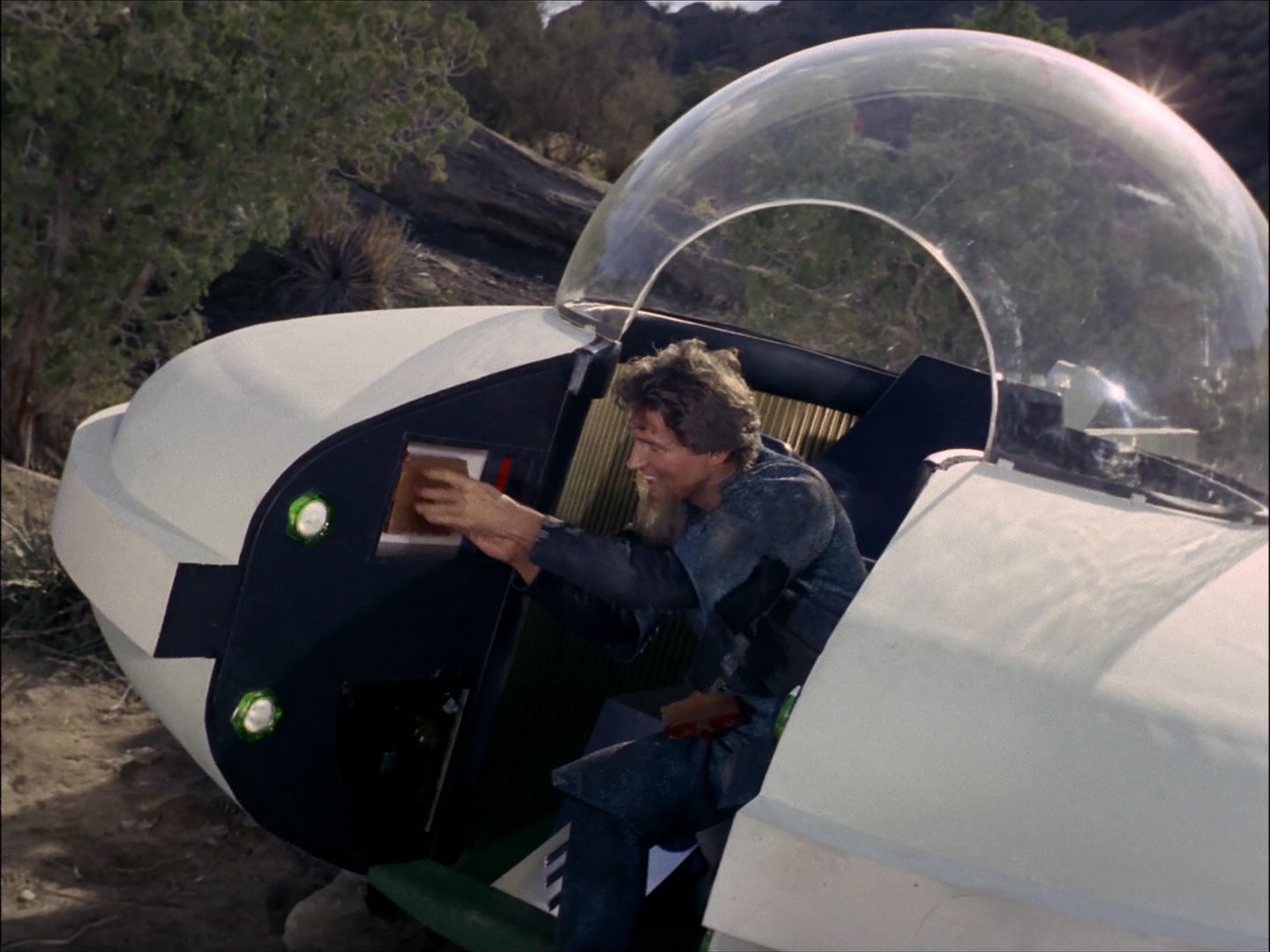 ariane179254_StarTrek_1x27_TheAlternativeFactor_2555.jpg