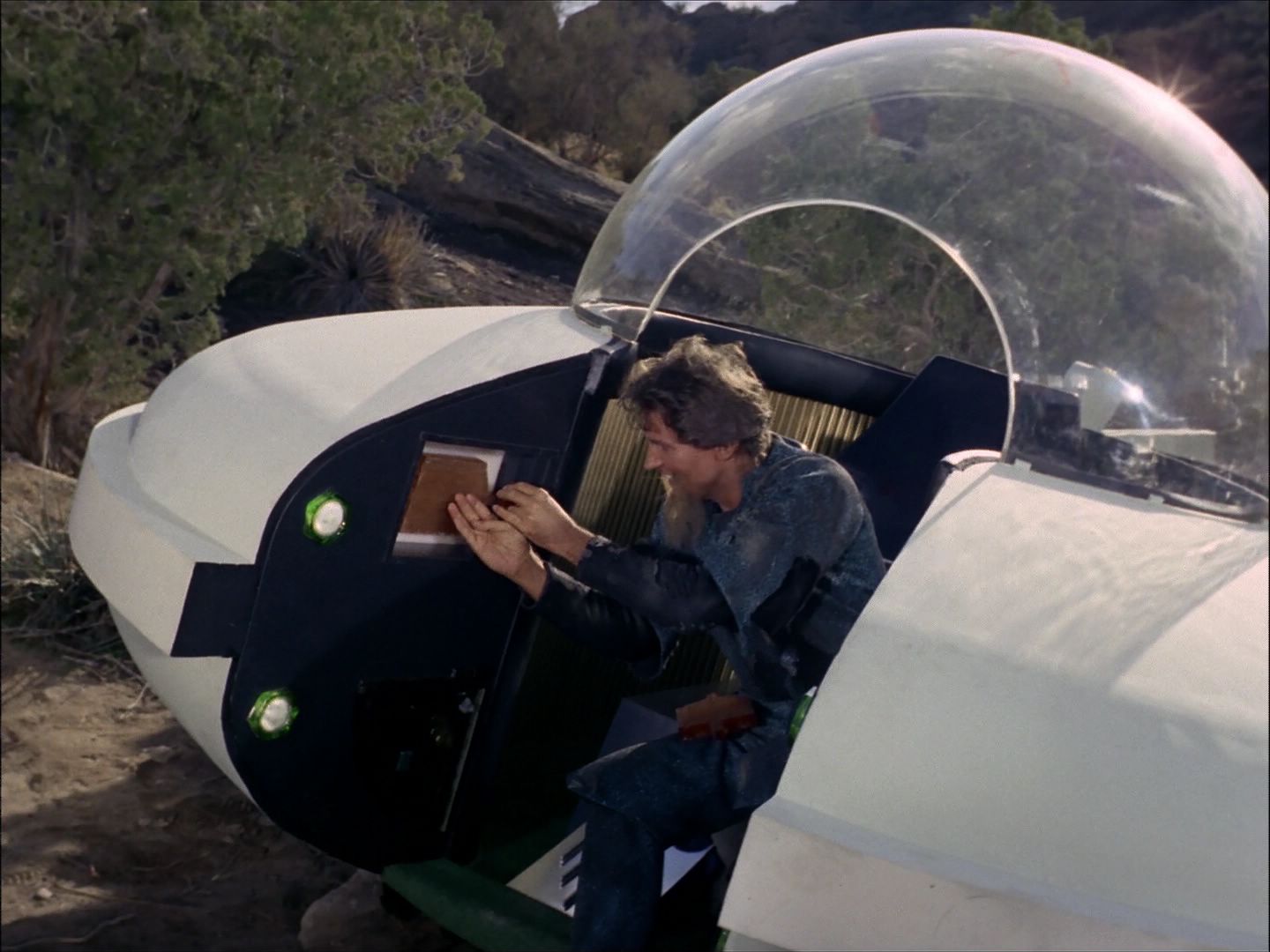 ariane179254_StarTrek_1x27_TheAlternativeFactor_2557.jpg