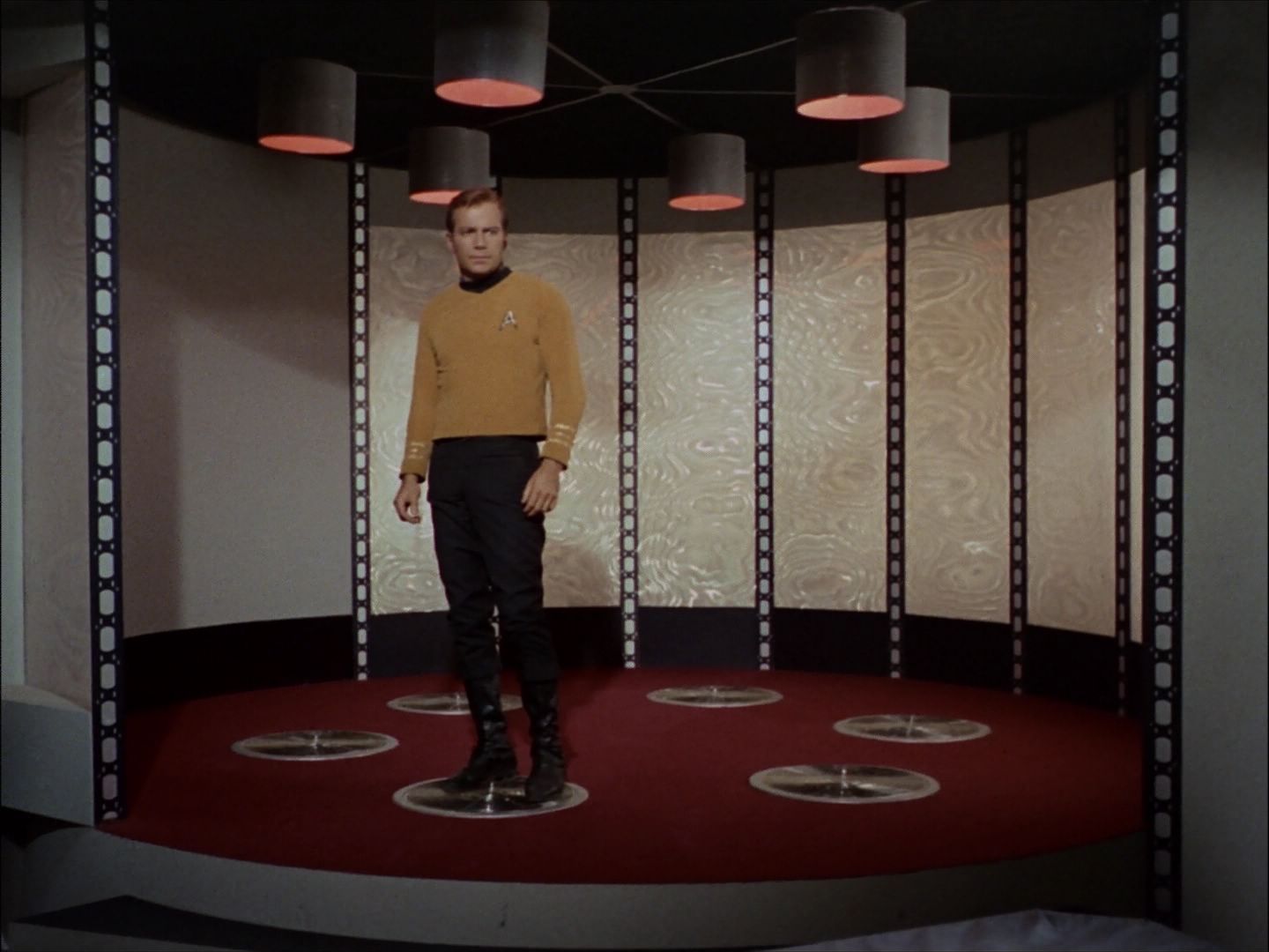ariane179254_StarTrek_1x27_TheAlternativeFactor_2571.jpg