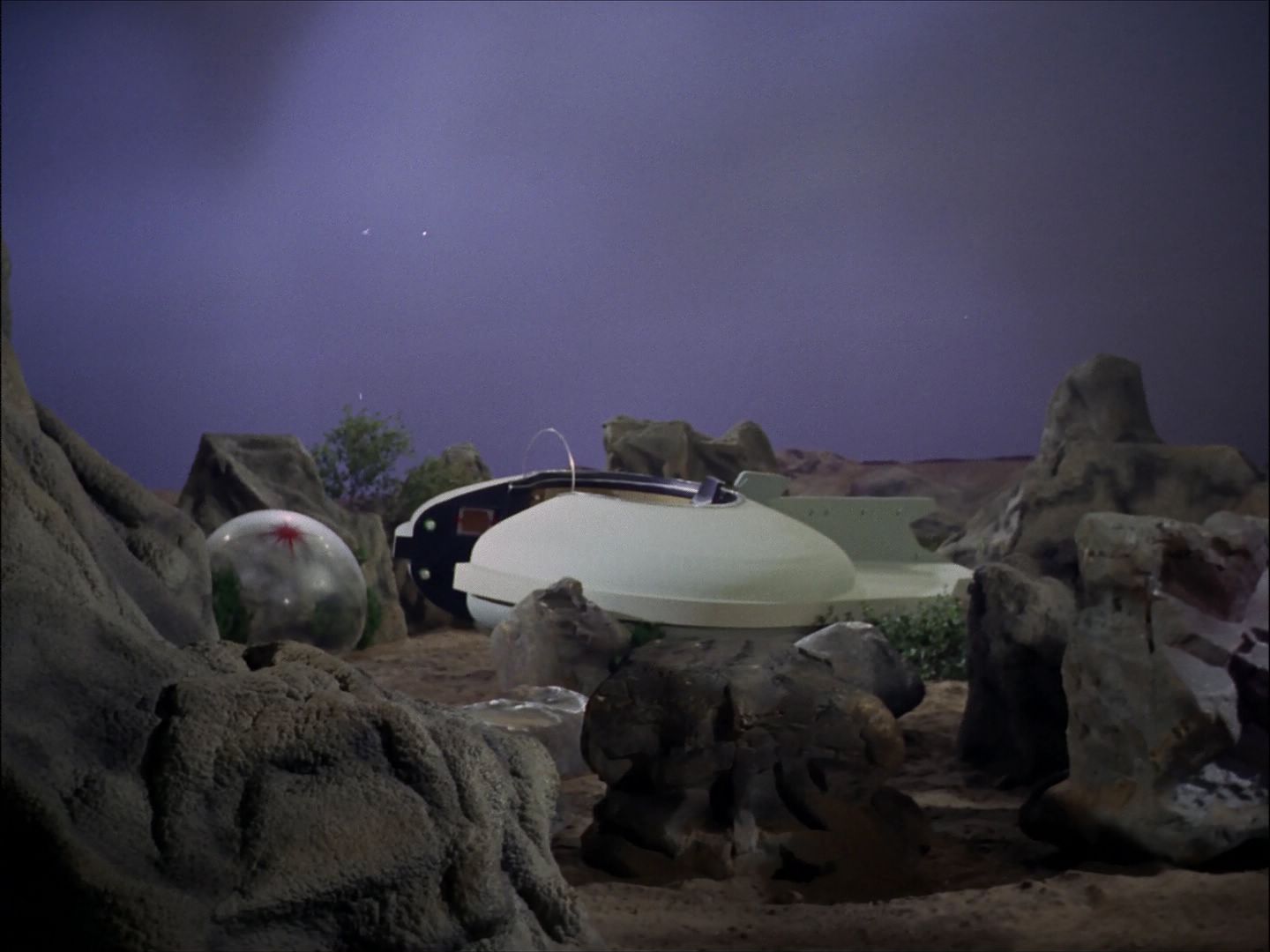 ariane179254_StarTrek_1x27_TheAlternativeFactor_2676.jpg