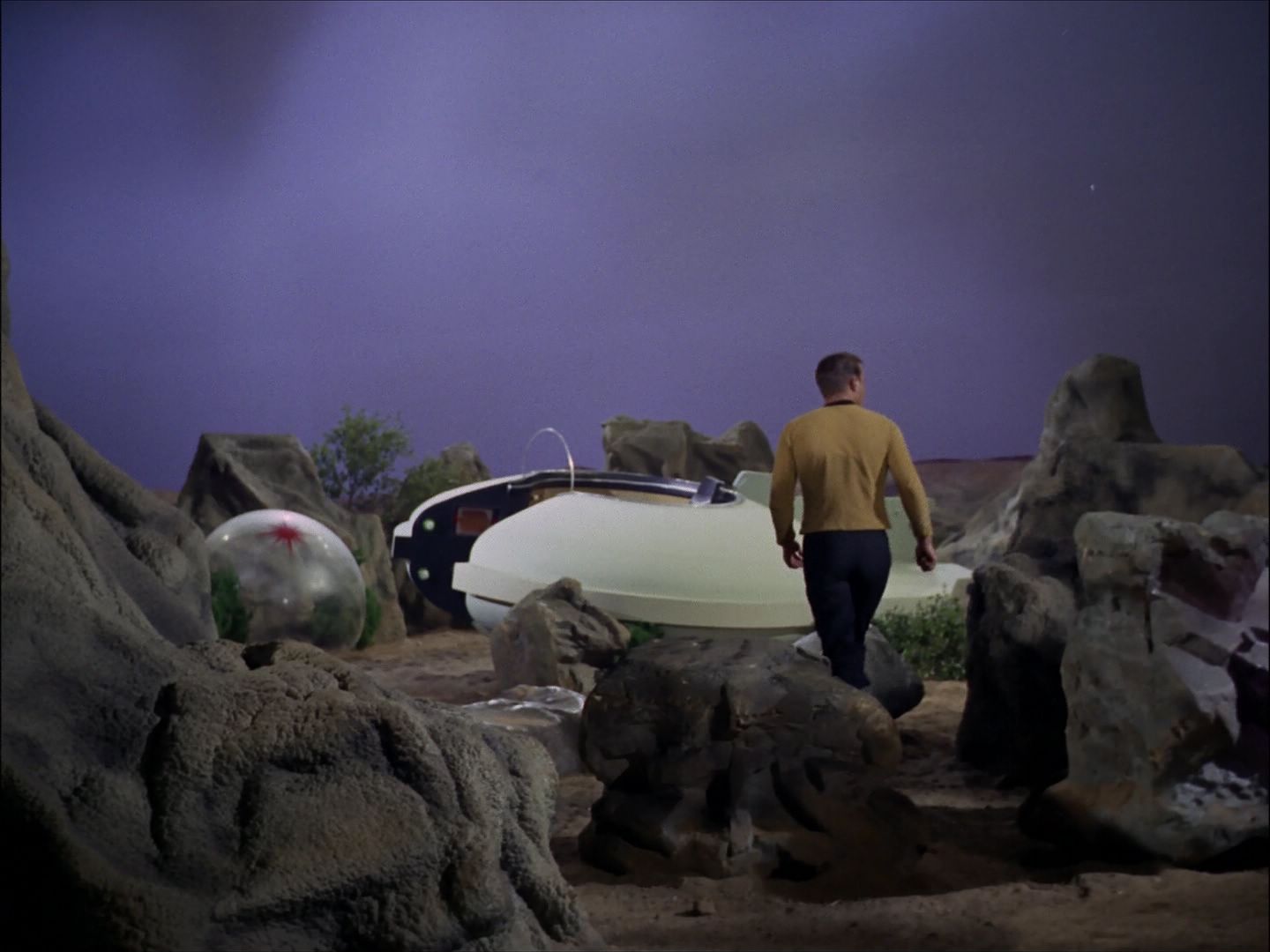 ariane179254_StarTrek_1x27_TheAlternativeFactor_2690.jpg