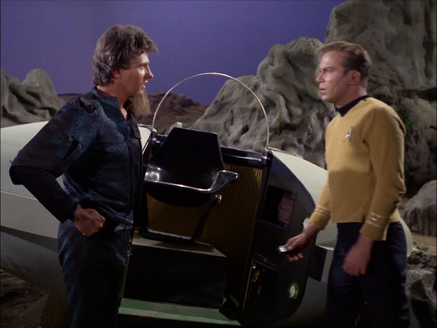 ariane179254_StarTrek_1x27_TheAlternativeFactor_2713.jpg