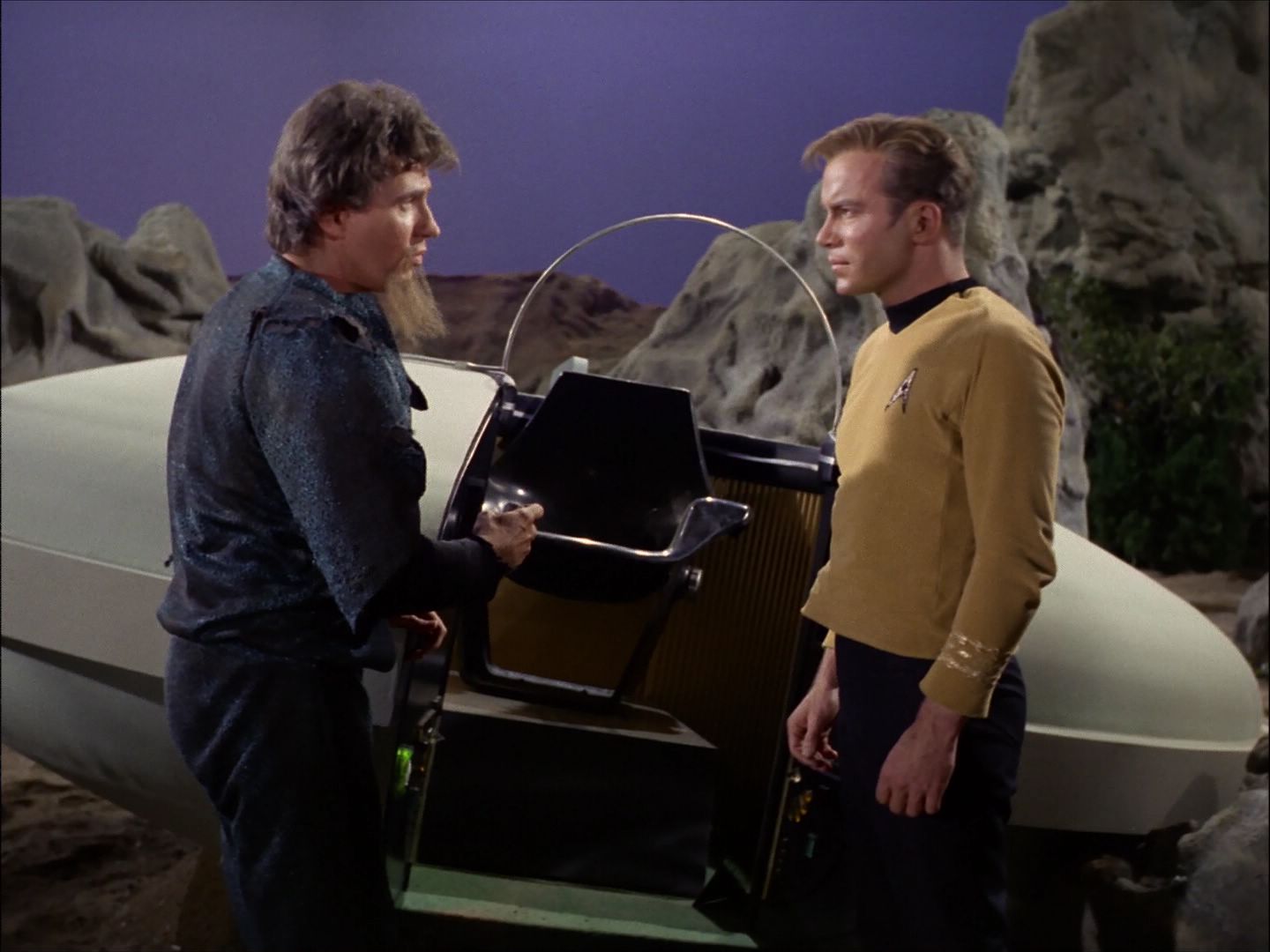 ariane179254_StarTrek_1x27_TheAlternativeFactor_2767.jpg