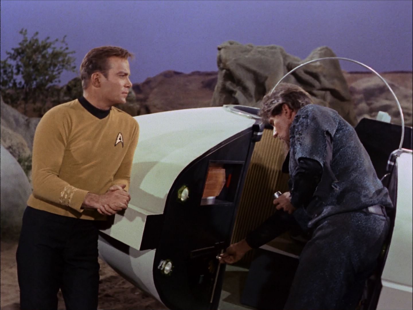 ariane179254_StarTrek_1x27_TheAlternativeFactor_2785.jpg