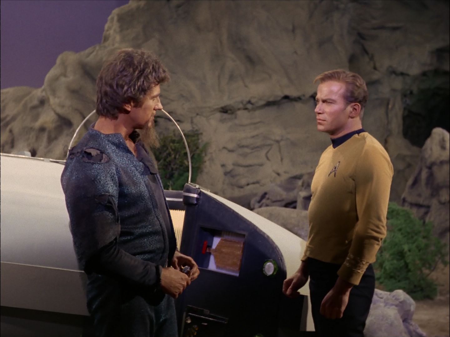 ariane179254_StarTrek_1x27_TheAlternativeFactor_2998.jpg