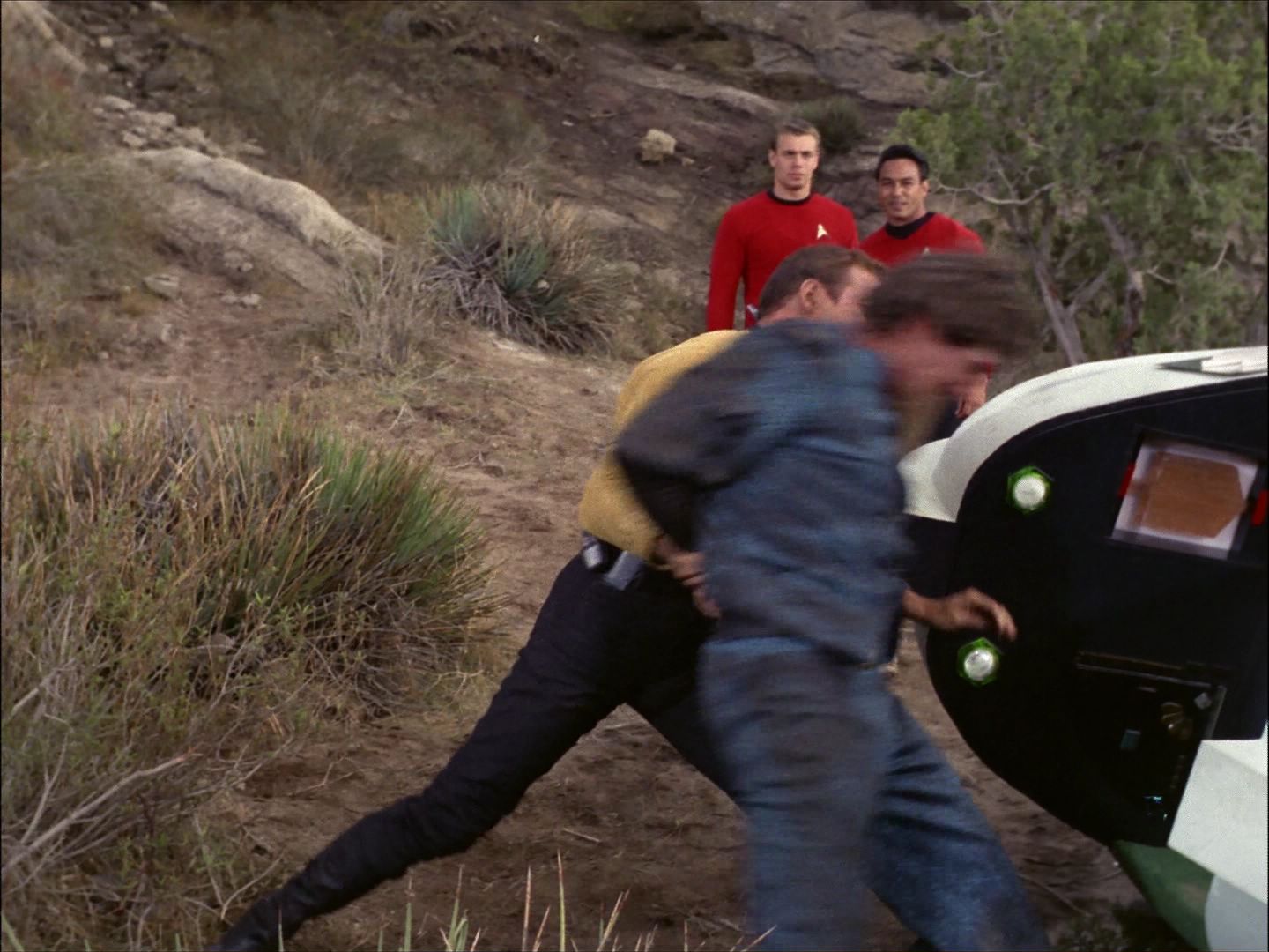 ariane179254_StarTrek_1x27_TheAlternativeFactor_3072.jpg