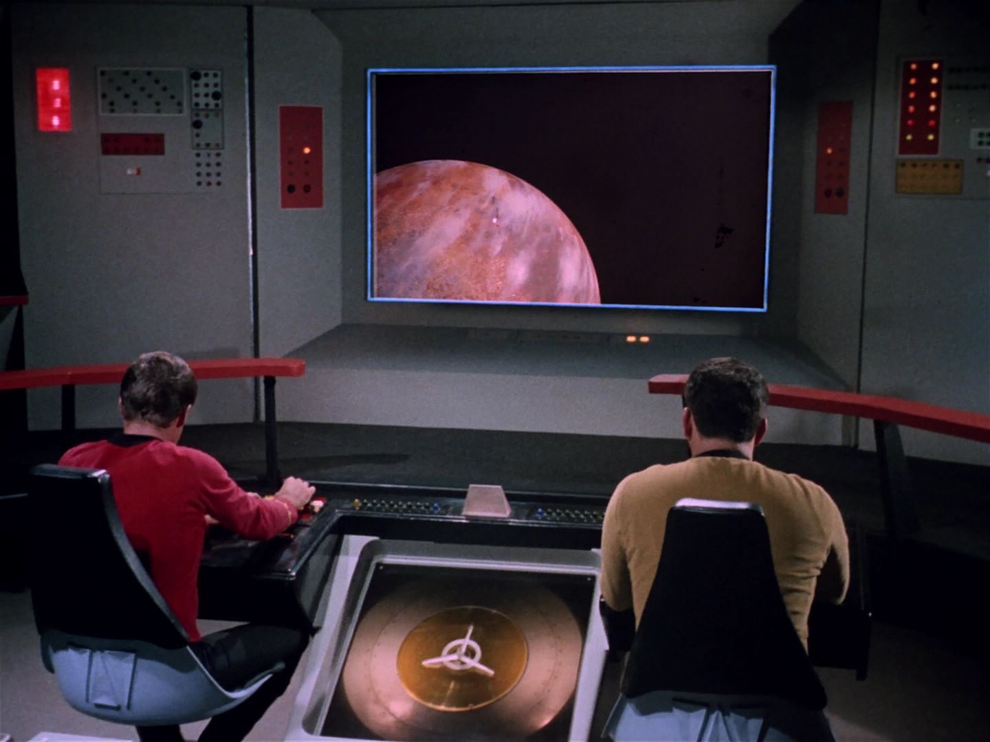 ariane179254_StarTrek_1x27_TheAlternativeFactor_3115.jpg