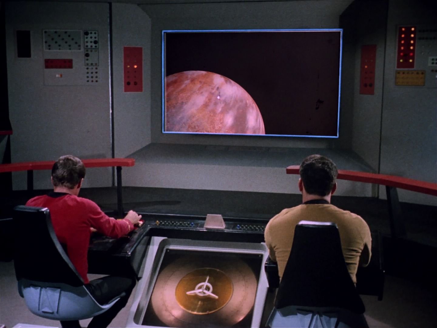 ariane179254_StarTrek_1x27_TheAlternativeFactor_3116.jpg