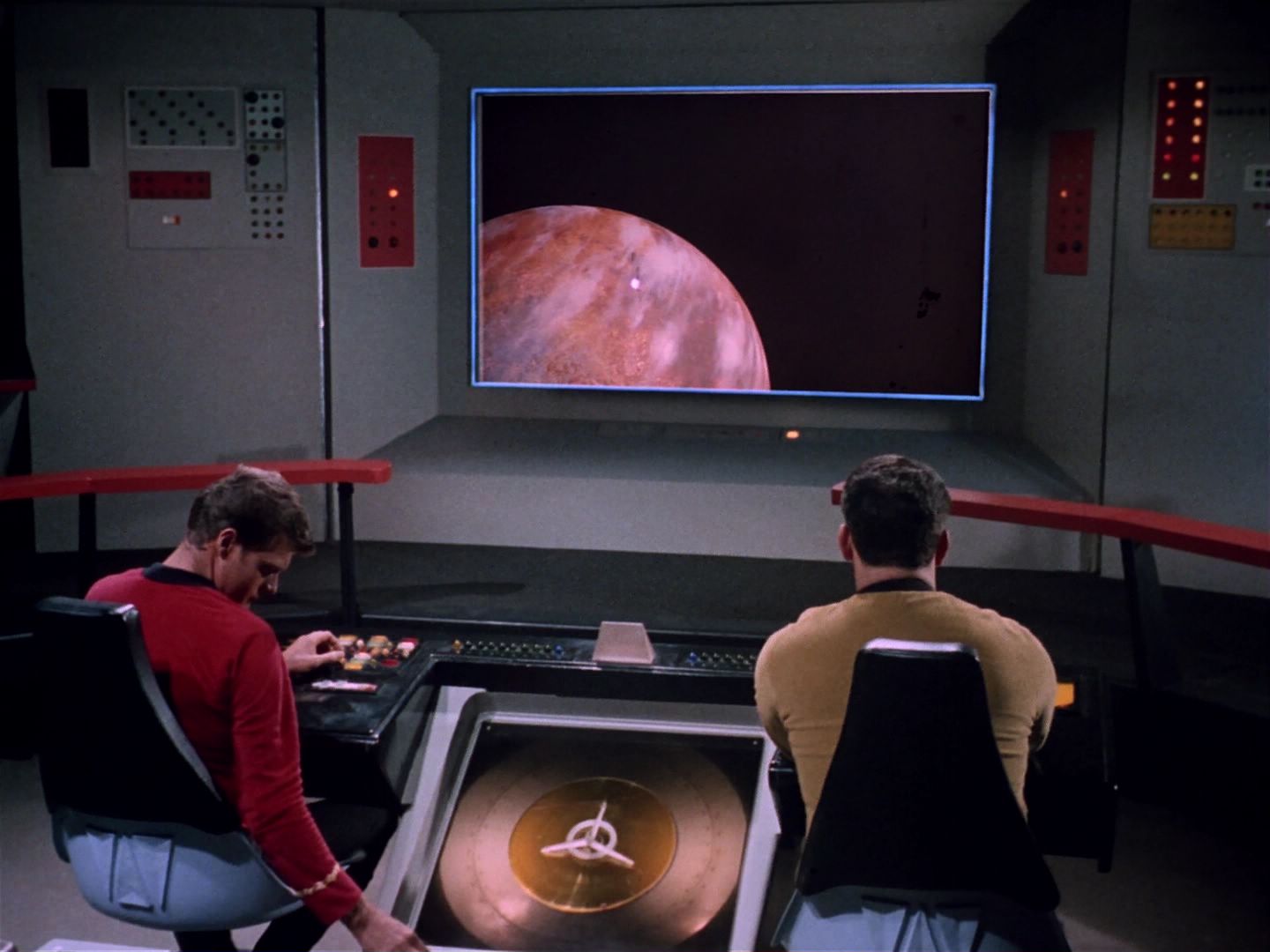 ariane179254_StarTrek_1x27_TheAlternativeFactor_3118.jpg