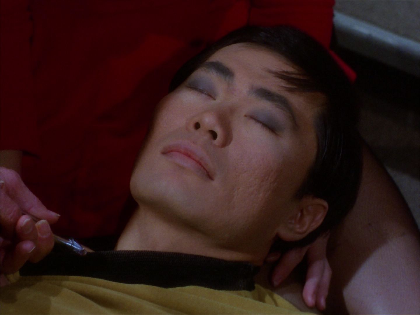 ariane179254_StarTrek_1x28_TheCityOnTheEdgeOfForever_0103.jpg