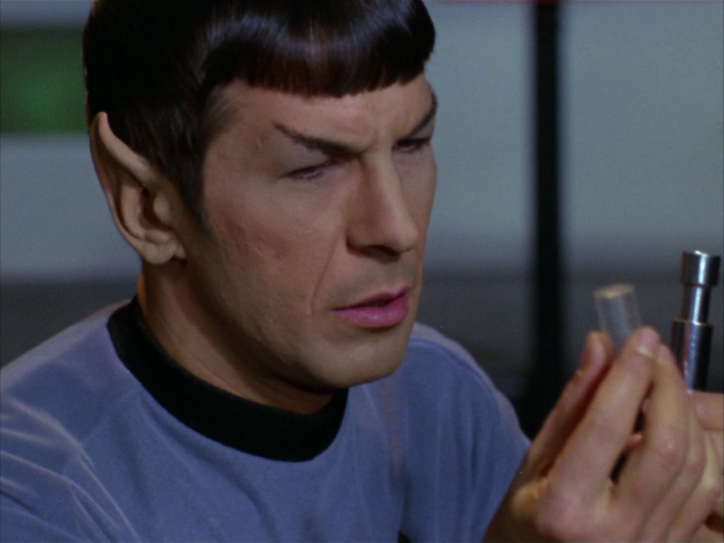 ariane179254_StarTrek_1x28_TheCityOnTheEdgeOfForever_0149.jpg