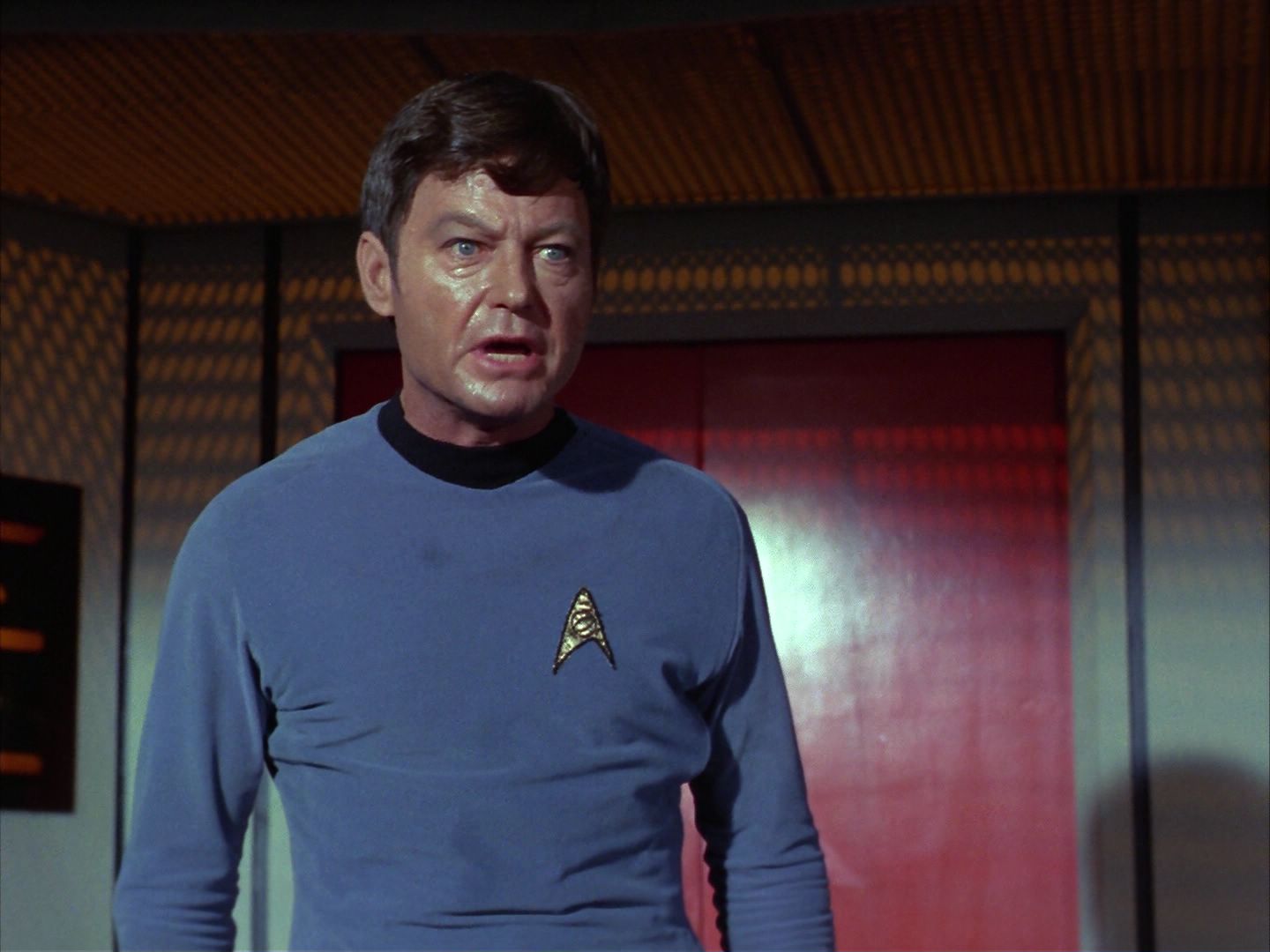 ariane179254_StarTrek_1x28_TheCityOnTheEdgeOfForever_0167.jpg