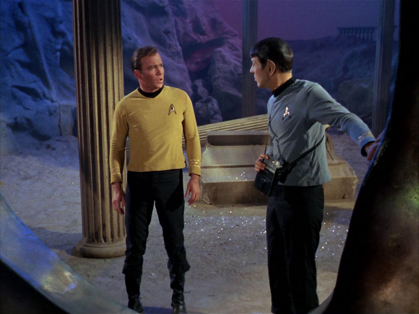 ariane179254_StarTrek_1x28_TheCityOnTheEdgeOfForever_0476.jpg