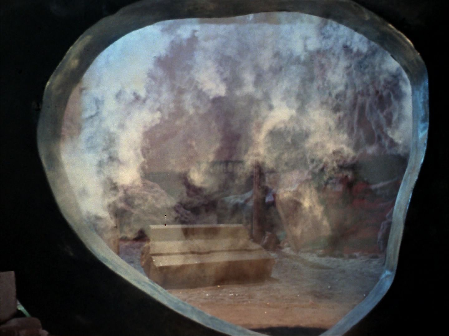 ariane179254_StarTrek_1x28_TheCityOnTheEdgeOfForever_0563.jpg
