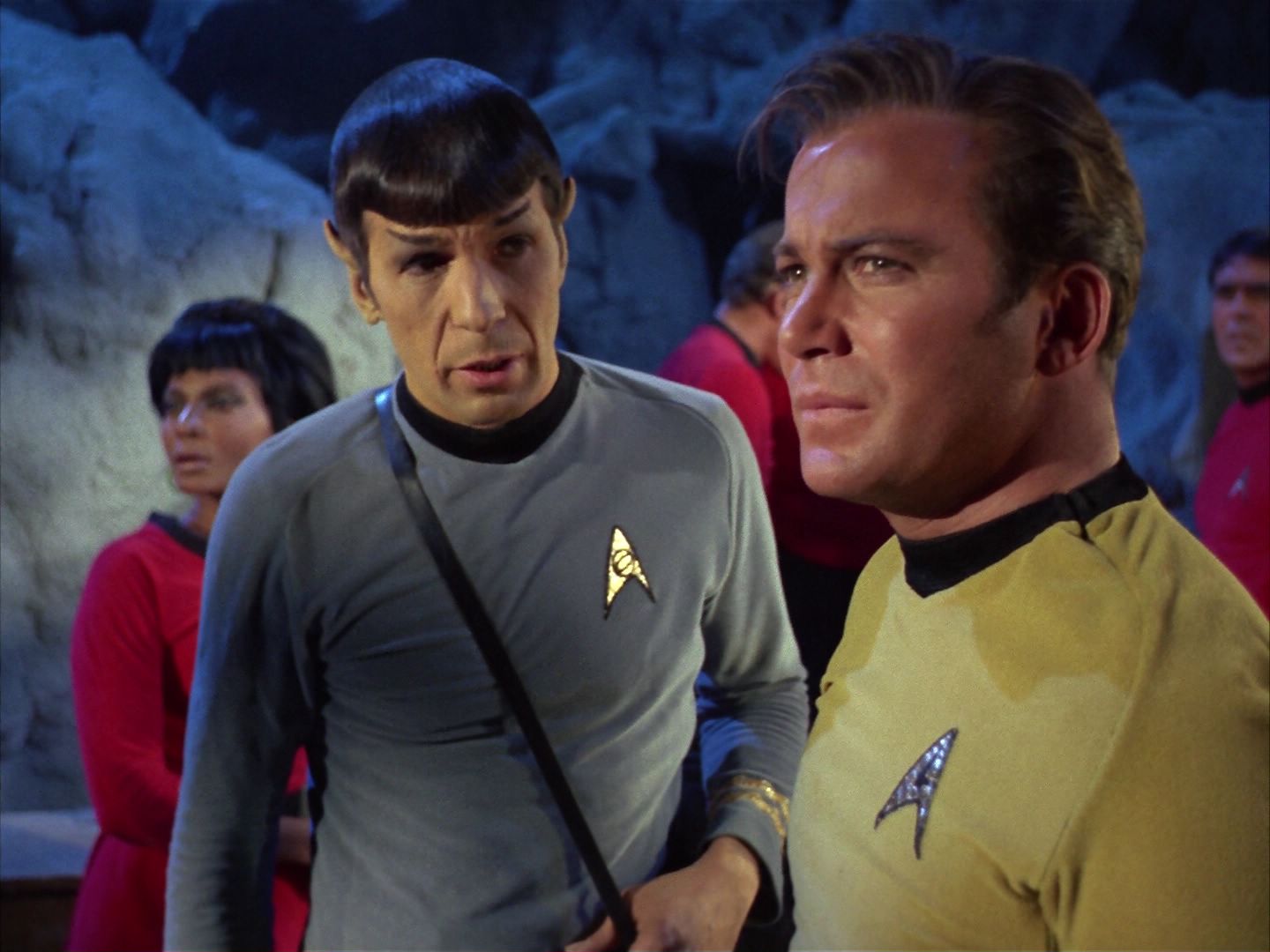 ariane179254_StarTrek_1x28_TheCityOnTheEdgeOfForever_0637.jpg