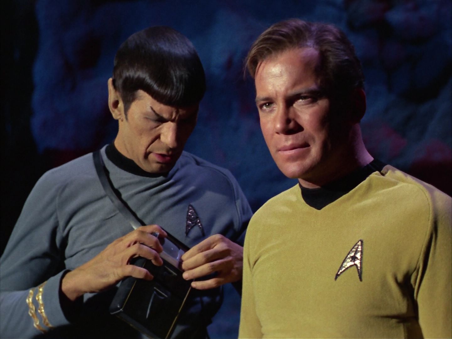 ariane179254_StarTrek_1x28_TheCityOnTheEdgeOfForever_0674.jpg