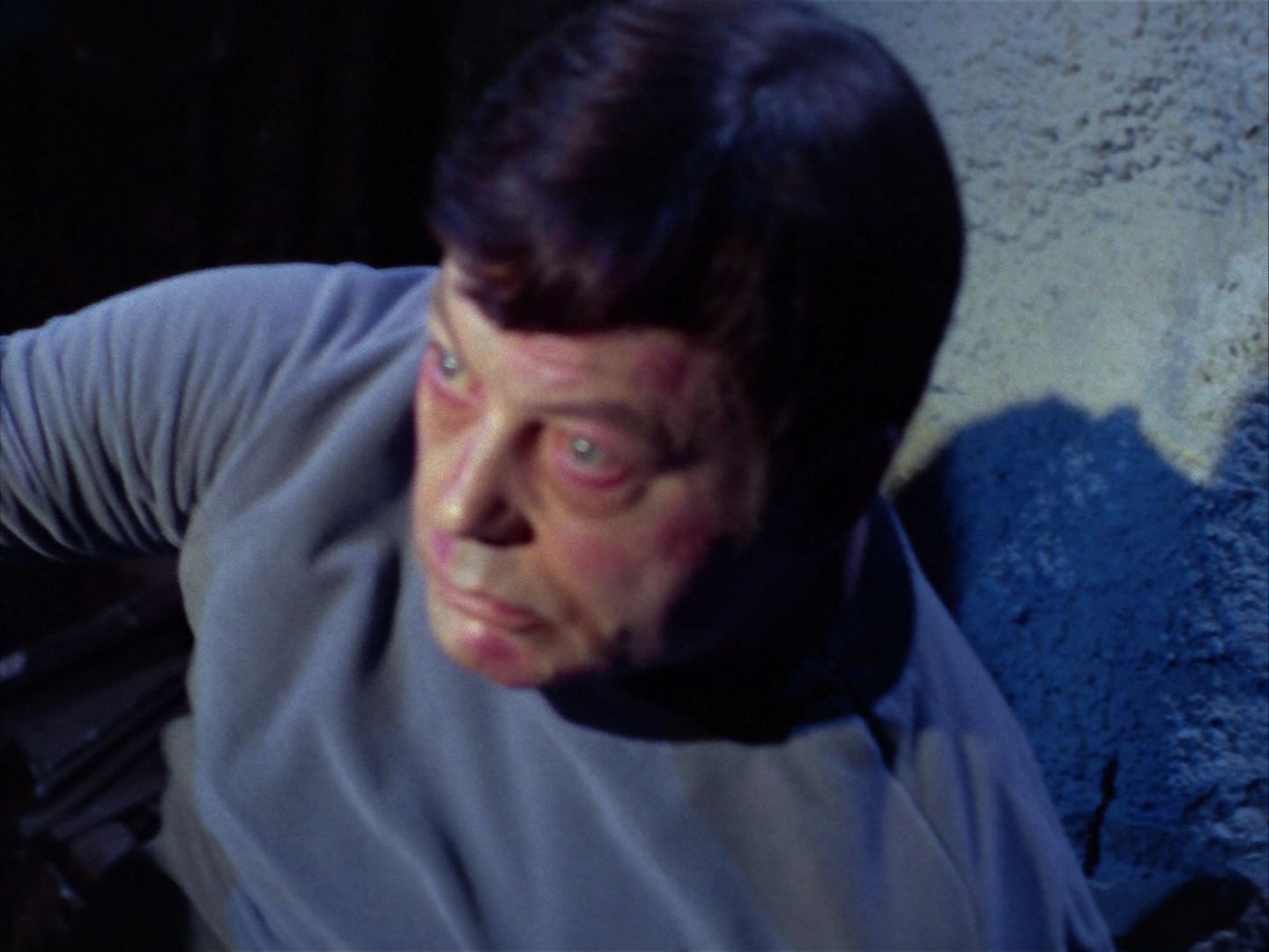 ariane179254_StarTrek_1x28_TheCityOnTheEdgeOfForever_0682.jpg
