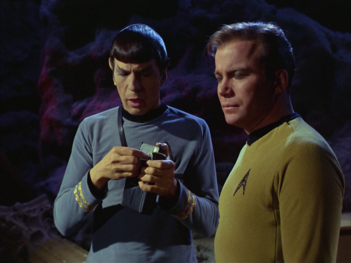 ariane179254_StarTrek_1x28_TheCityOnTheEdgeOfForever_0809.jpg