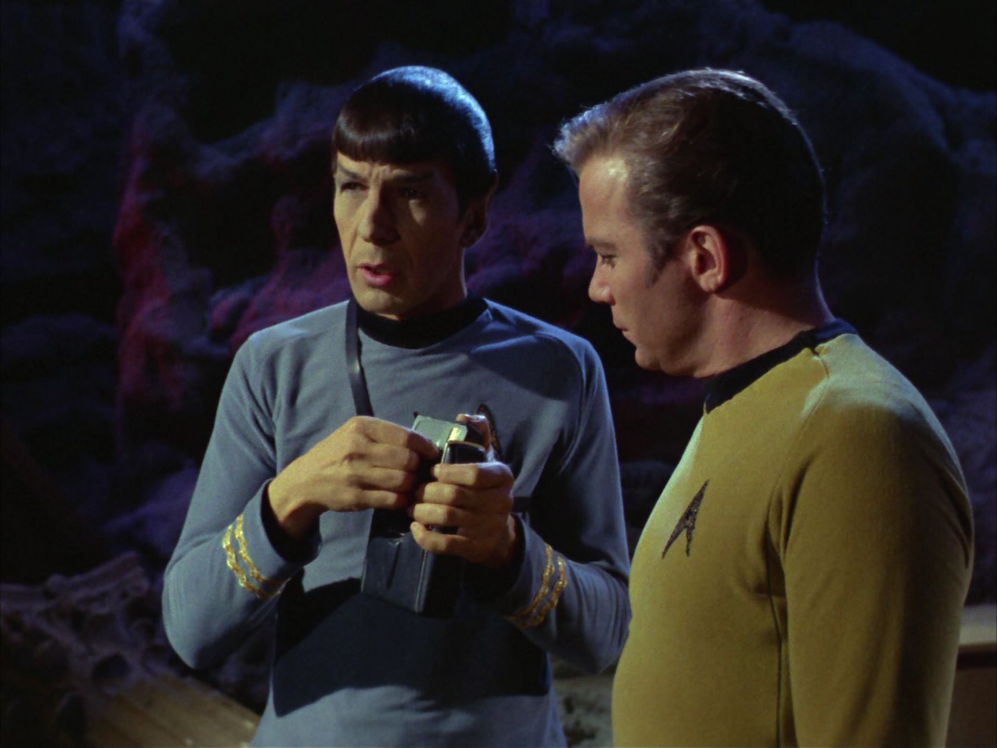 ariane179254_StarTrek_1x28_TheCityOnTheEdgeOfForever_0811.jpg