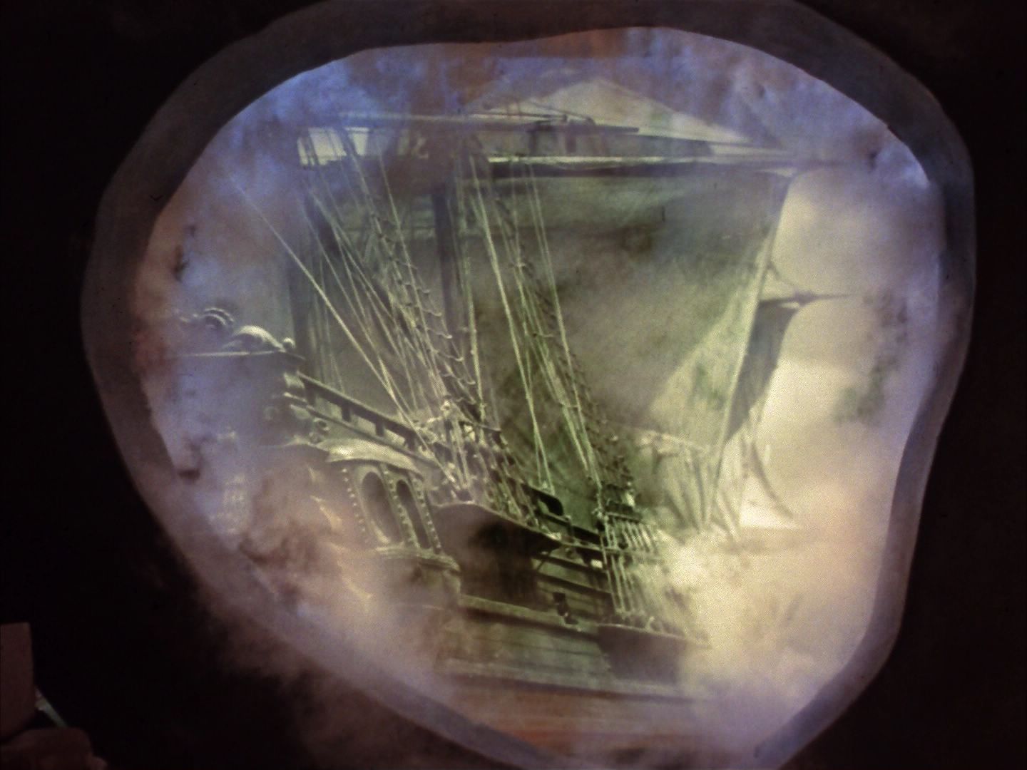 ariane179254_StarTrek_1x28_TheCityOnTheEdgeOfForever_0819.jpg
