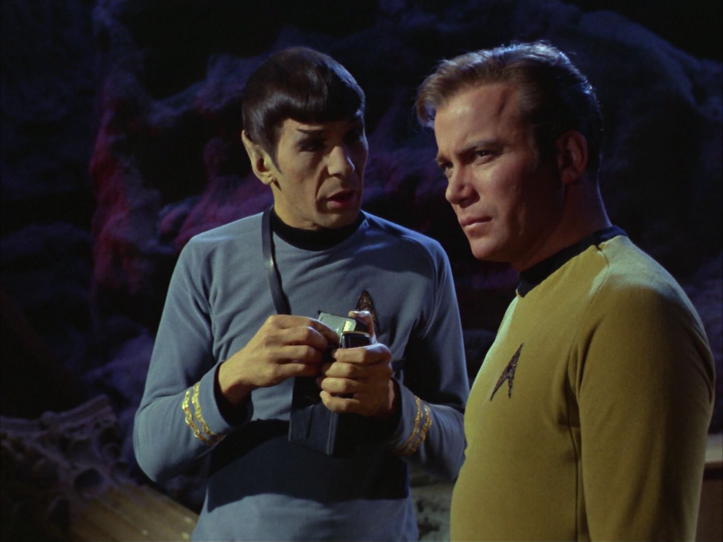 ariane179254_StarTrek_1x28_TheCityOnTheEdgeOfForever_0824.jpg