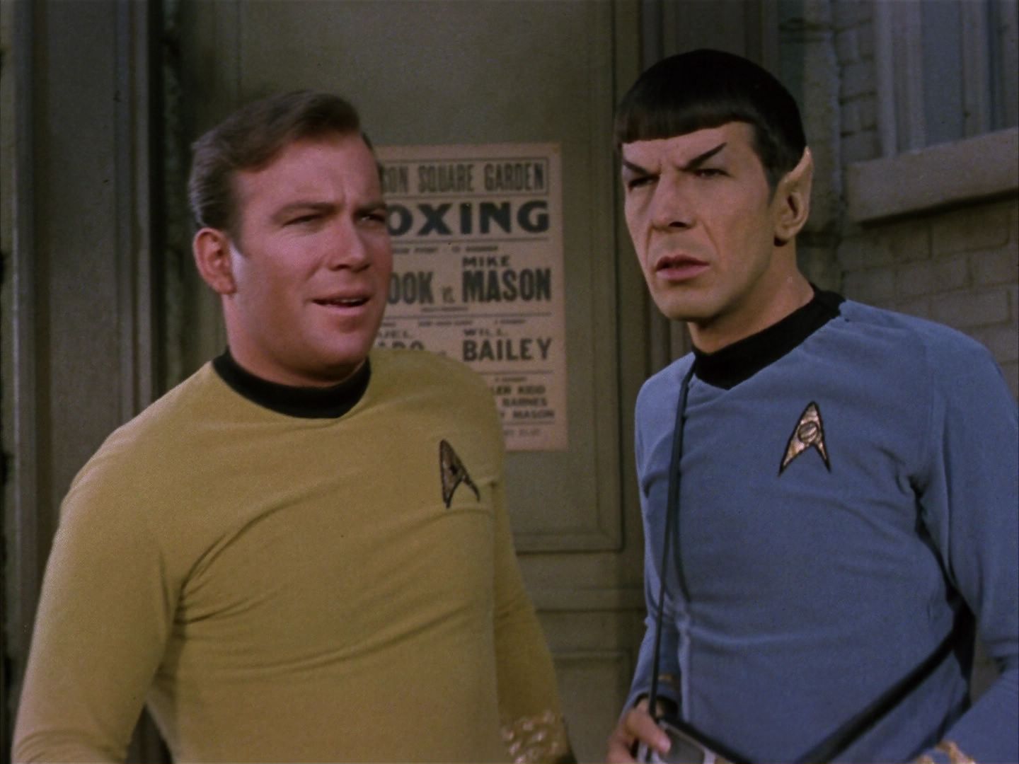 ariane179254_StarTrek_1x28_TheCityOnTheEdgeOfForever_0921.jpg