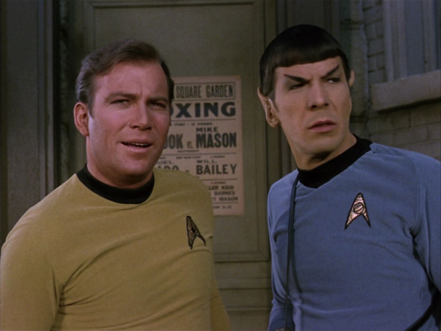 ariane179254_StarTrek_1x28_TheCityOnTheEdgeOfForever_0922.jpg