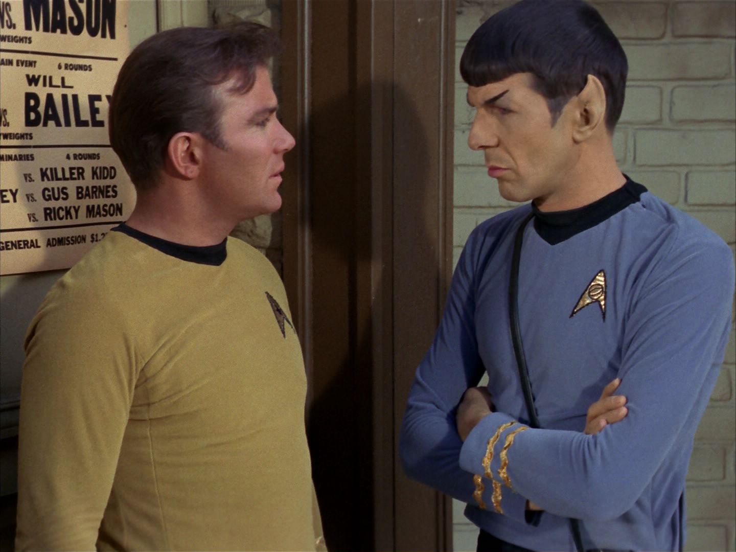 ariane179254_StarTrek_1x28_TheCityOnTheEdgeOfForever_0972.jpg
