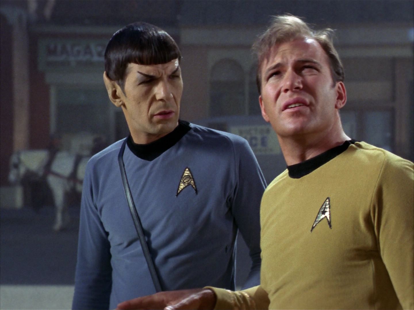 ariane179254_StarTrek_1x28_TheCityOnTheEdgeOfForever_1018.jpg