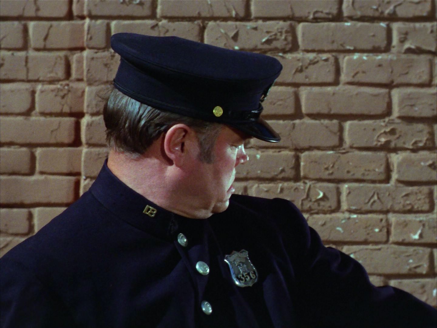 ariane179254_StarTrek_1x28_TheCityOnTheEdgeOfForever_1119.jpg