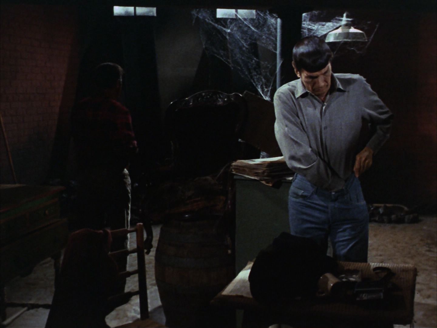 ariane179254_StarTrek_1x28_TheCityOnTheEdgeOfForever_1219.jpg