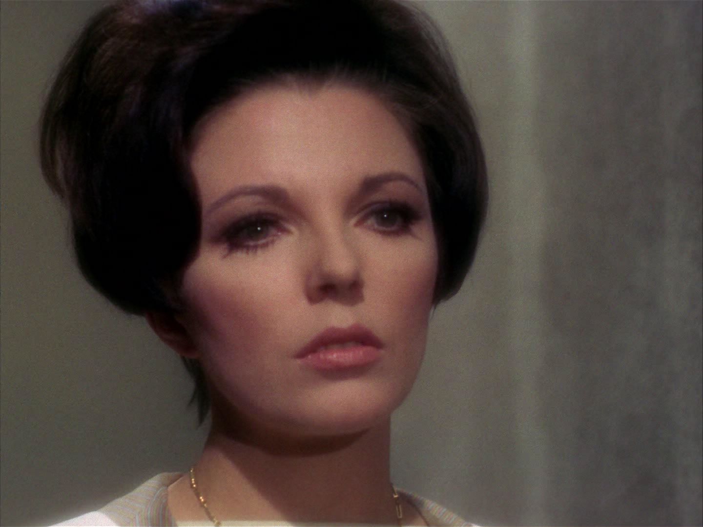 ariane179254_StarTrek_1x28_TheCityOnTheEdgeOfForever_1297.jpg