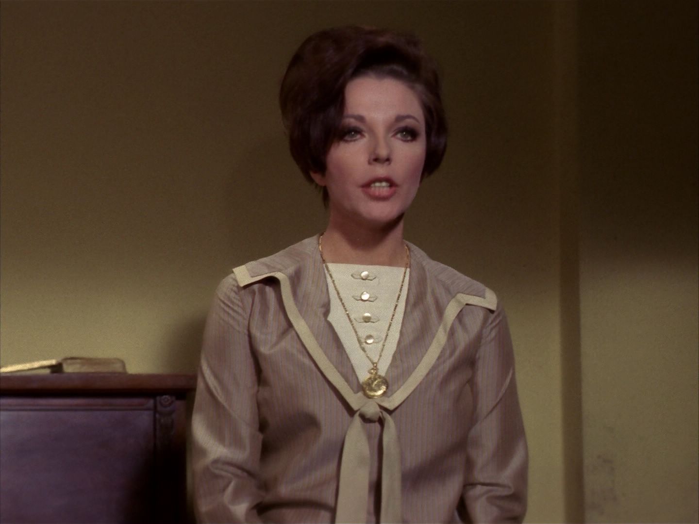 ariane179254_StarTrek_1x28_TheCityOnTheEdgeOfForever_1448.jpg