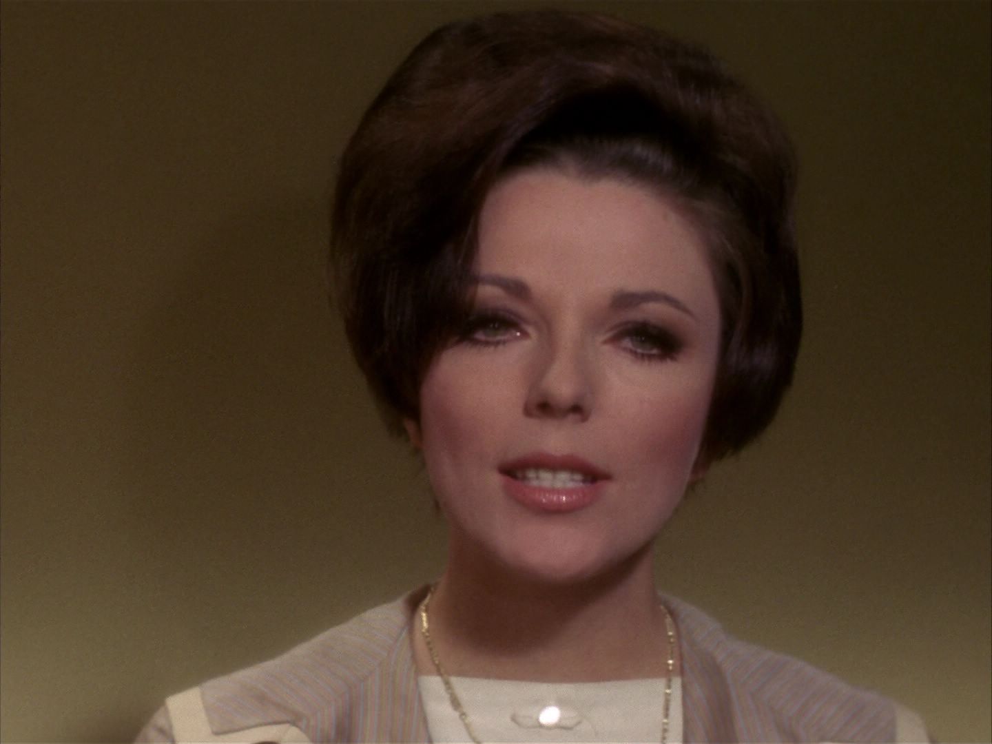 ariane179254_StarTrek_1x28_TheCityOnTheEdgeOfForever_1473.jpg