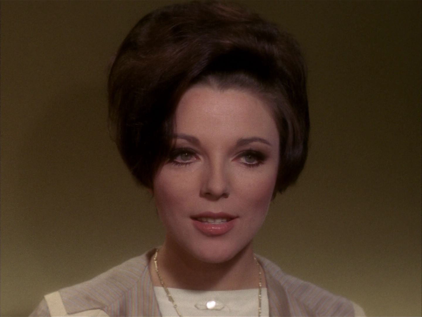 ariane179254_StarTrek_1x28_TheCityOnTheEdgeOfForever_1494.jpg
