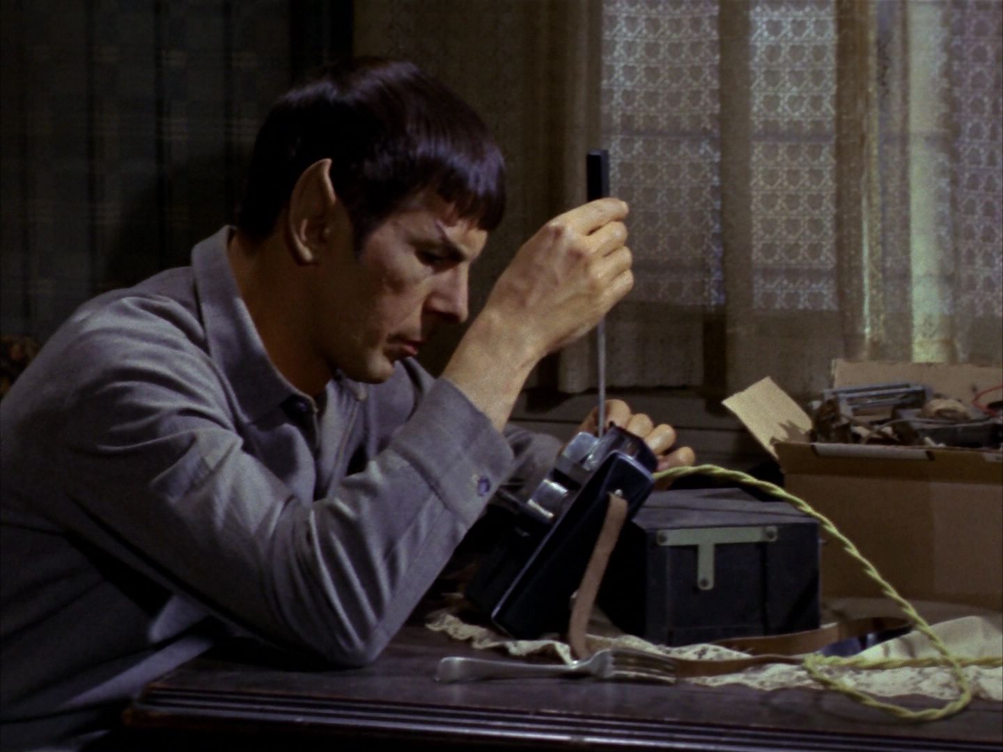 ariane179254_StarTrek_1x28_TheCityOnTheEdgeOfForever_1619.jpg