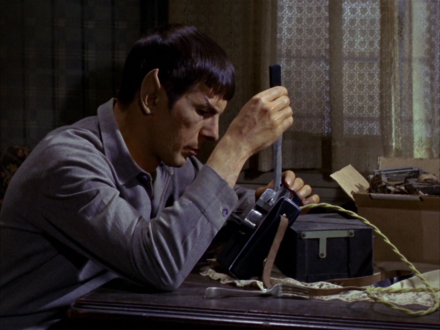ariane179254_StarTrek_1x28_TheCityOnTheEdgeOfForever_1620.jpg