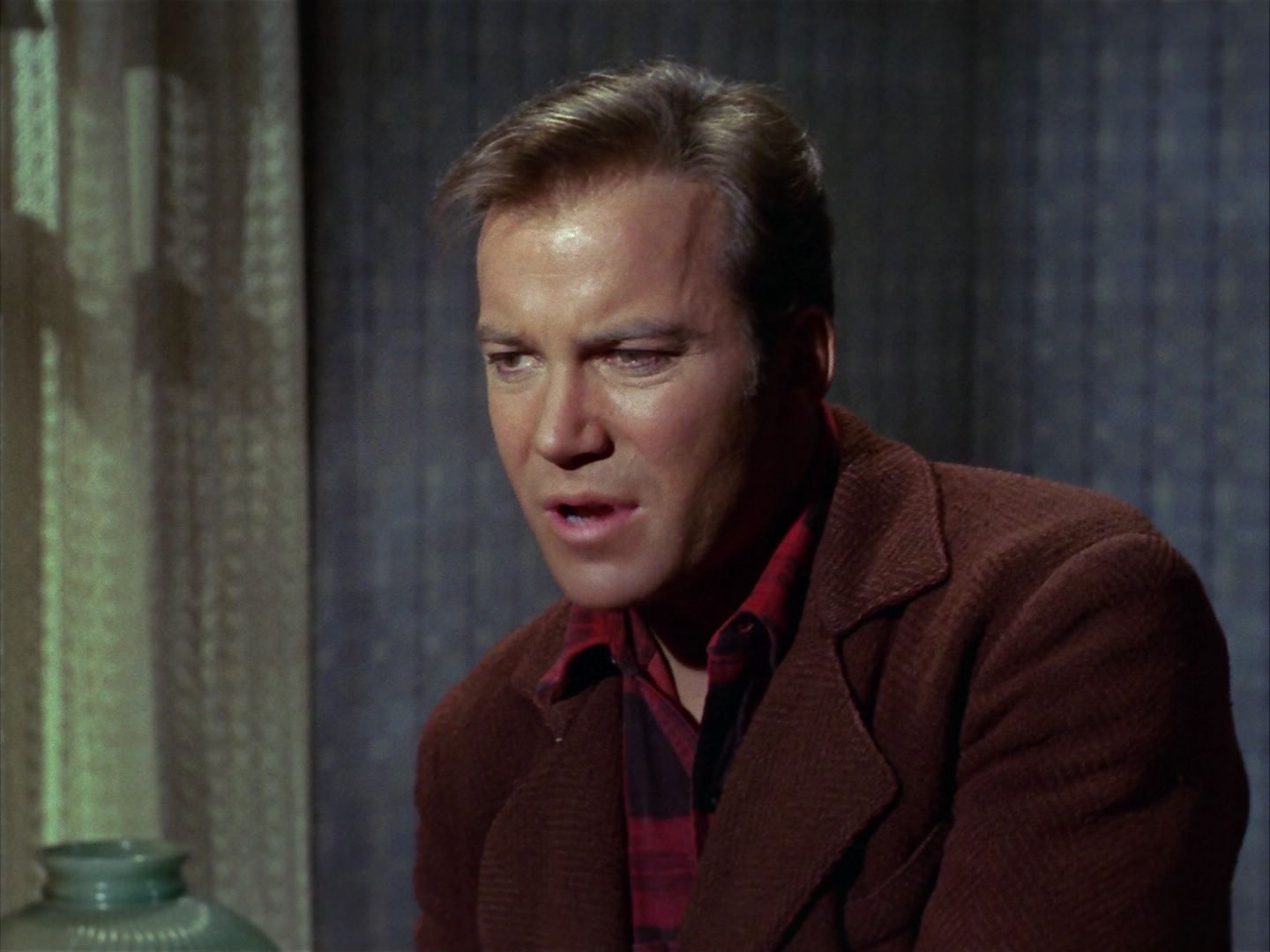 ariane179254_StarTrek_1x28_TheCityOnTheEdgeOfForever_1683.jpg