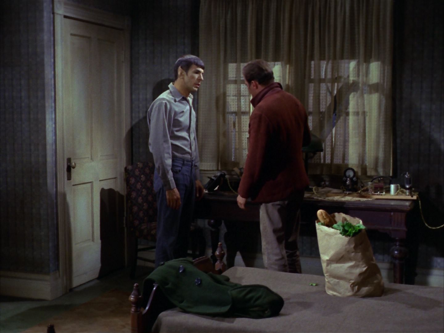 ariane179254_StarTrek_1x28_TheCityOnTheEdgeOfForever_1690.jpg
