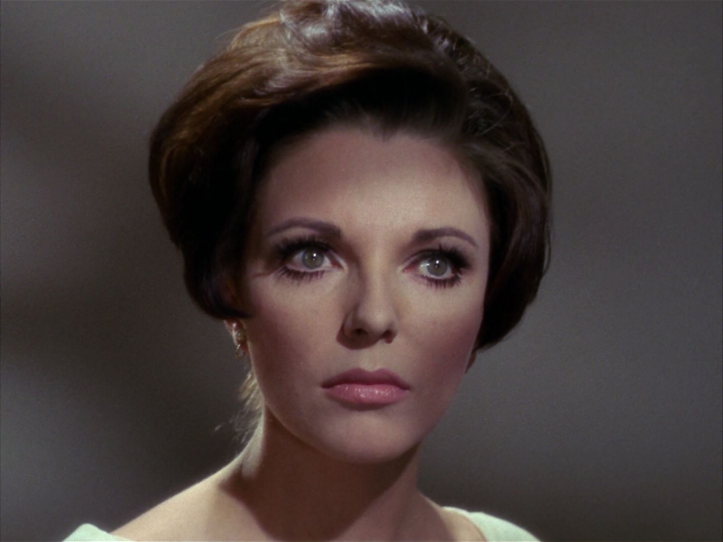 ariane179254_StarTrek_1x28_TheCityOnTheEdgeOfForever_1725.jpg