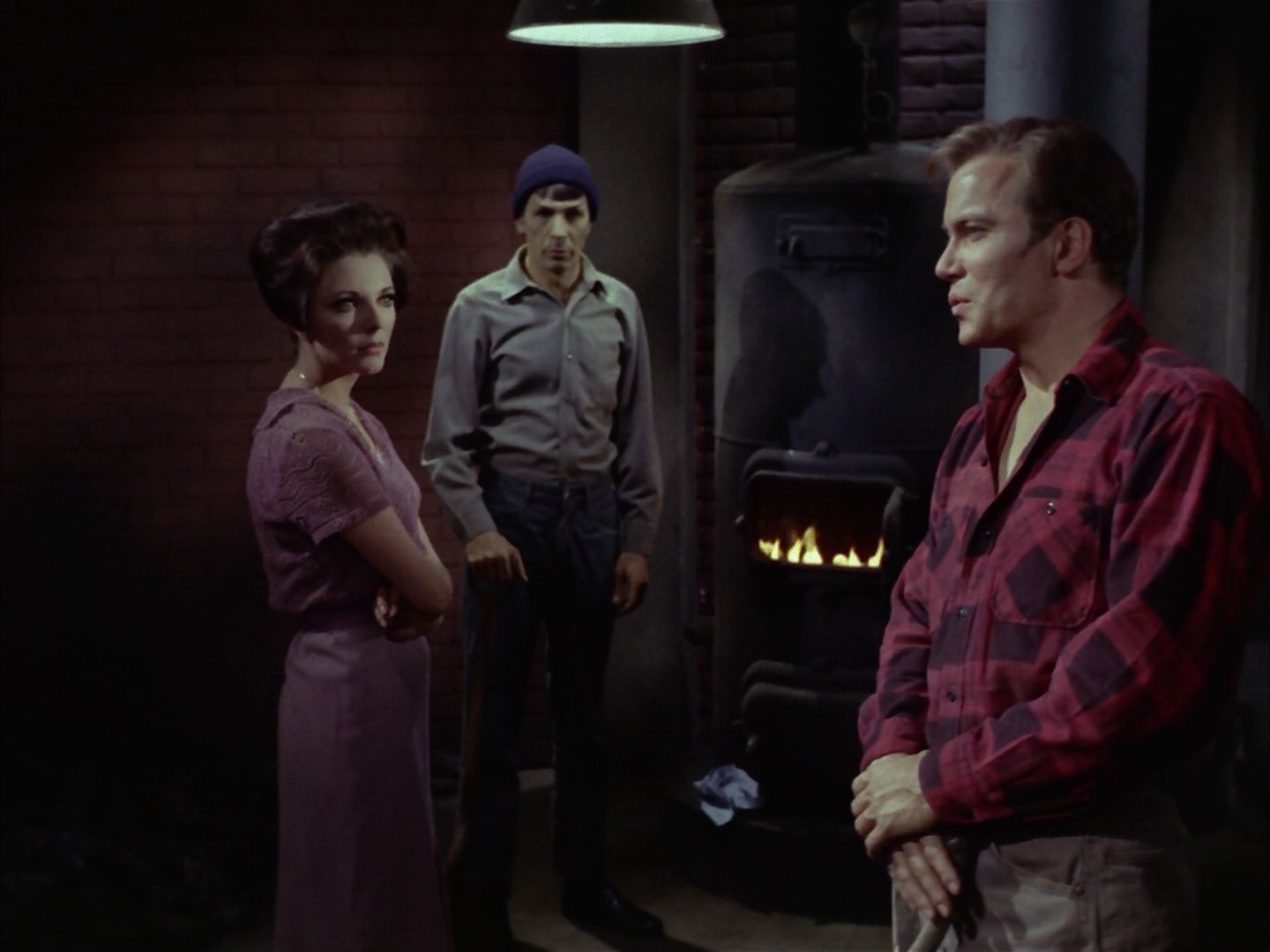 ariane179254_StarTrek_1x28_TheCityOnTheEdgeOfForever_1808.jpg