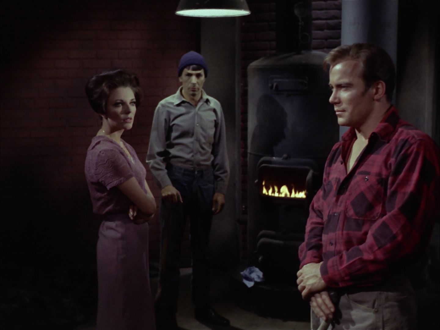 ariane179254_StarTrek_1x28_TheCityOnTheEdgeOfForever_1812.jpg
