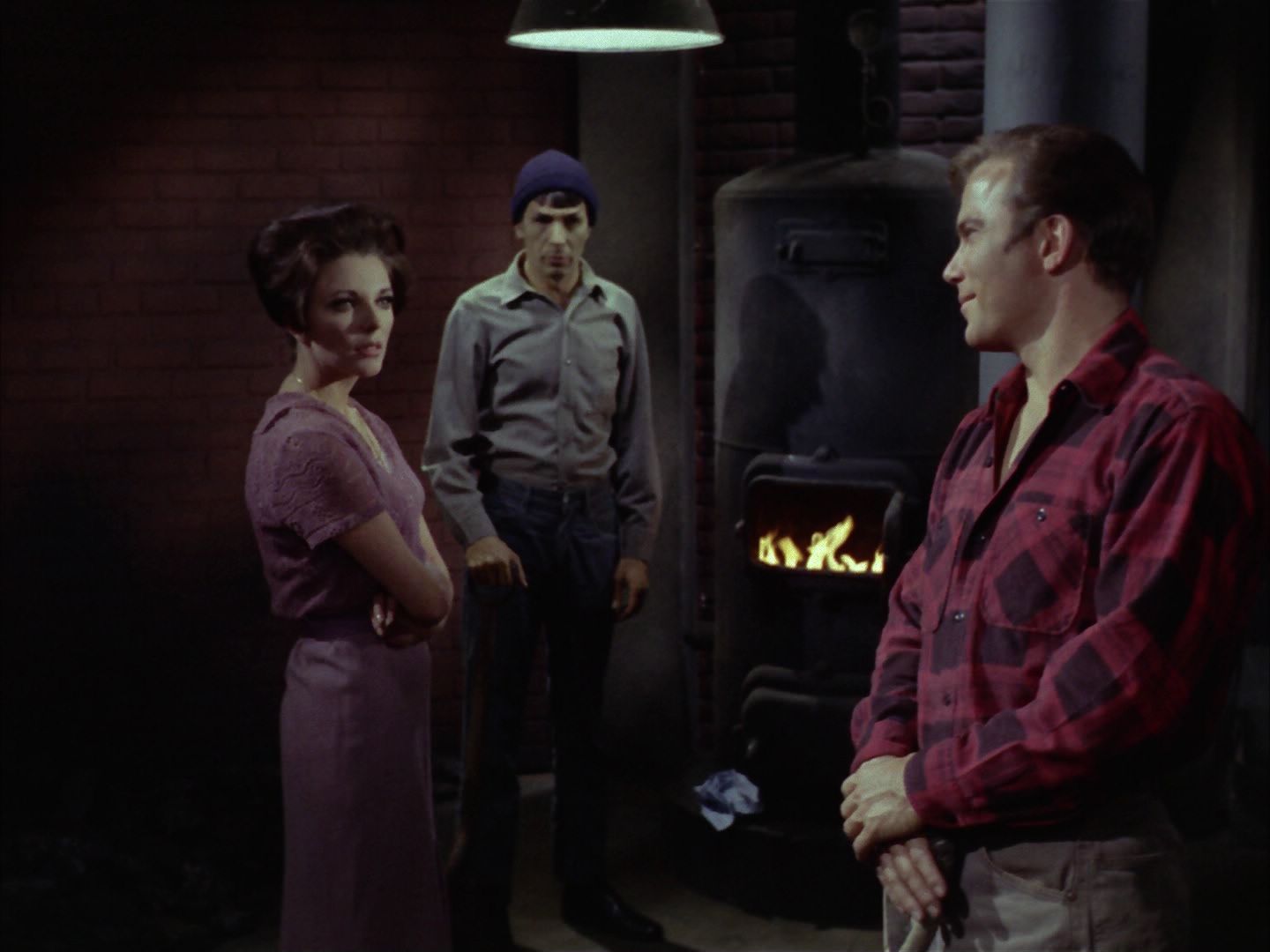 ariane179254_StarTrek_1x28_TheCityOnTheEdgeOfForever_1814.jpg