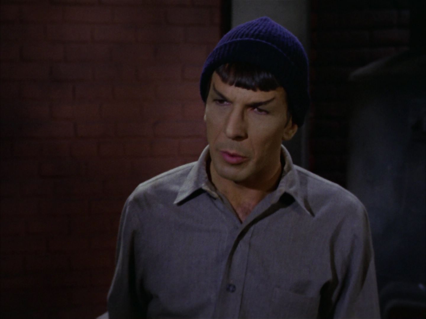 ariane179254_StarTrek_1x28_TheCityOnTheEdgeOfForever_1847.jpg