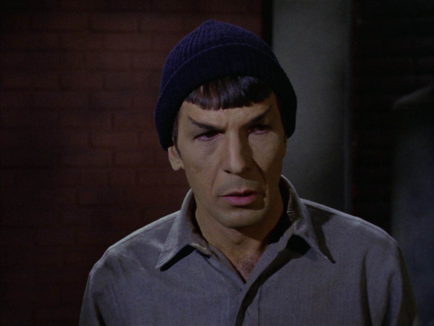 ariane179254_StarTrek_1x28_TheCityOnTheEdgeOfForever_1877.jpg