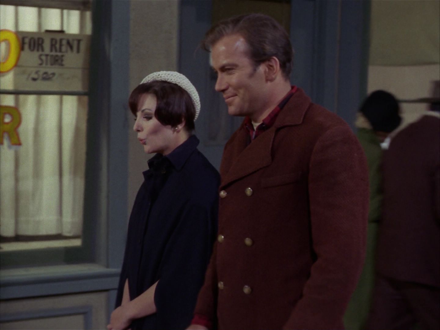 ariane179254_StarTrek_1x28_TheCityOnTheEdgeOfForever_1925.jpg